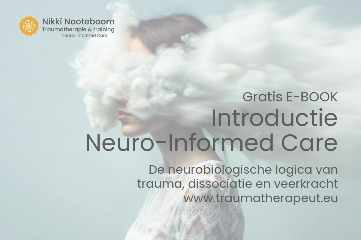 gratis e-book neurobiologie trauma en dissociatie plaatje van vrouw met hoofd in de wolken als metafoor voor trauma en dissociatie
